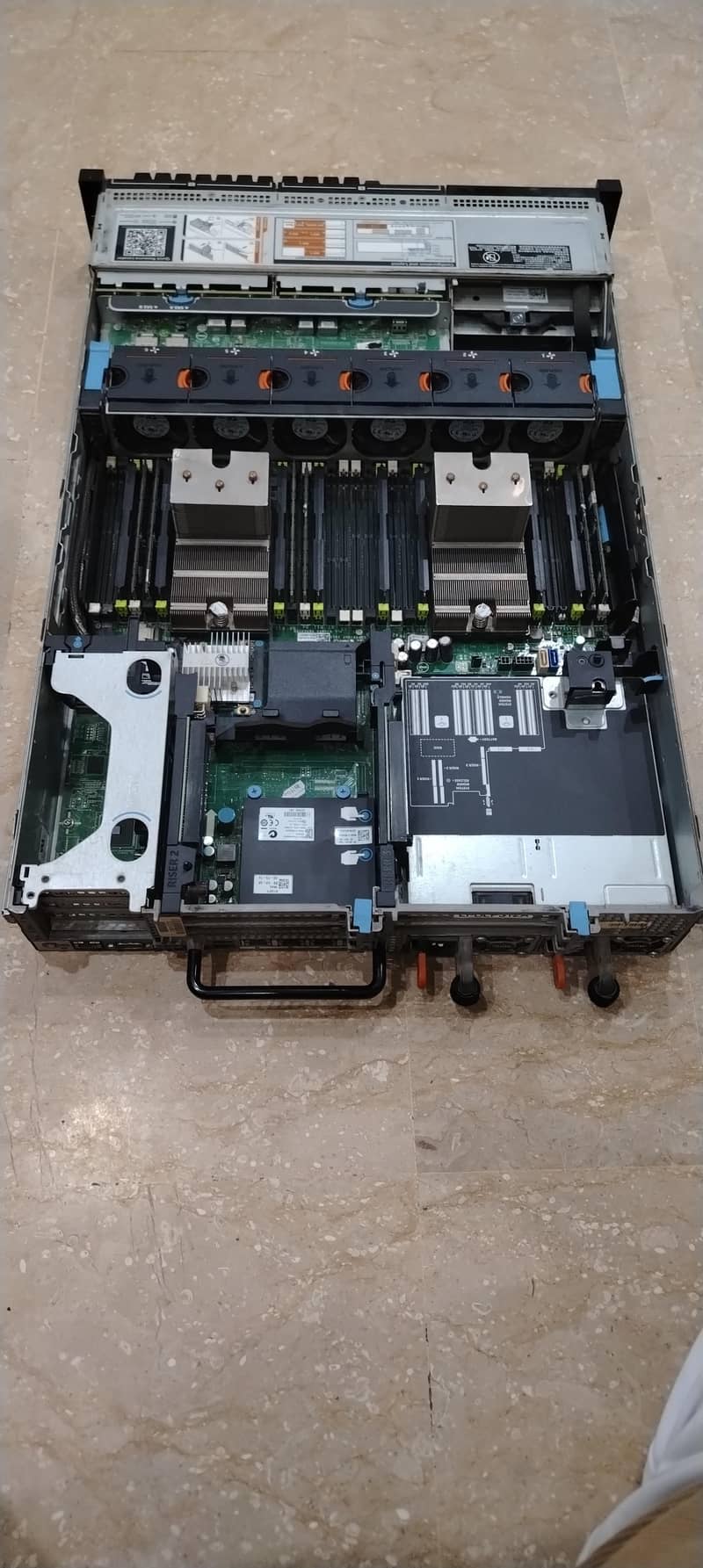 Dell PowerEdge R720 8