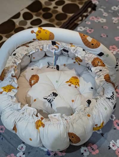 baby snuggle or carry nest