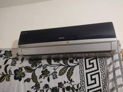 Gree 1.5 Ton inverter G10 Split Air Conditioner 100% ok