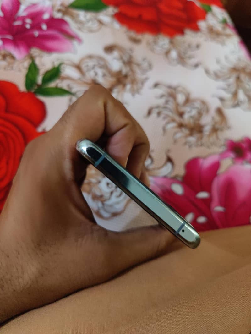 One Plus 10 Pro 2