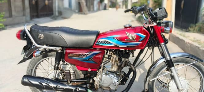 honda 125 2023 bata 2024