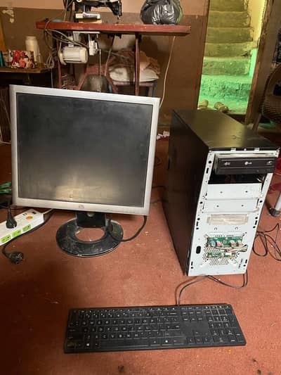 Gigabyte Desktop PC (Complete Setup)