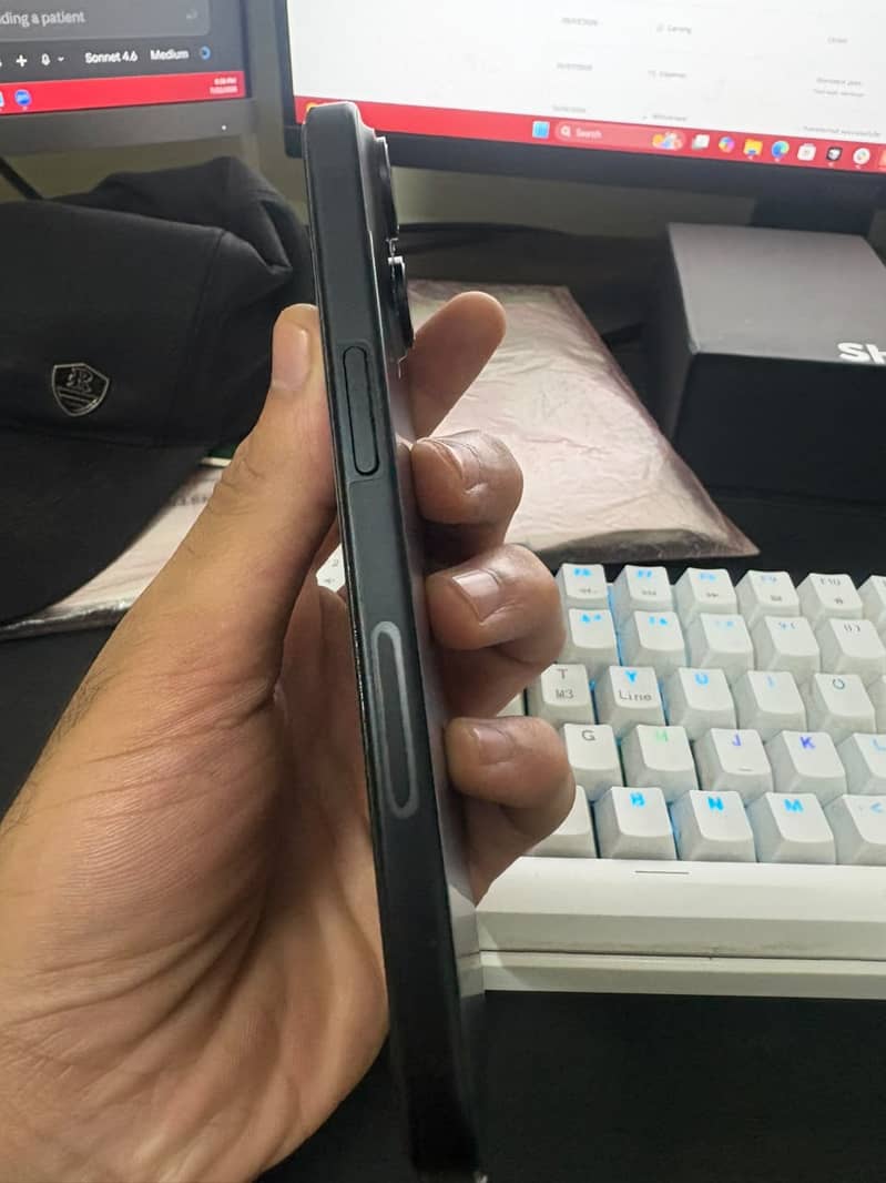 Apple iPhone 15 JV – 99% Battery Health 2