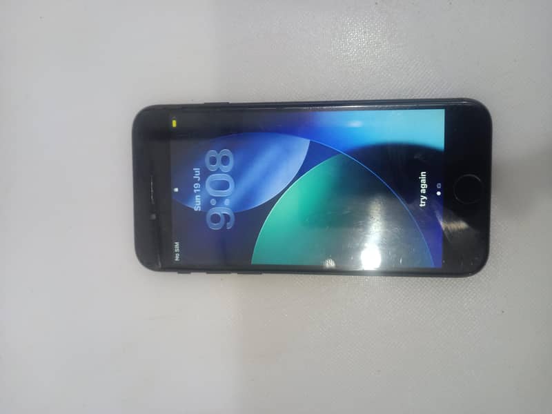 Apple iPhone SE 0