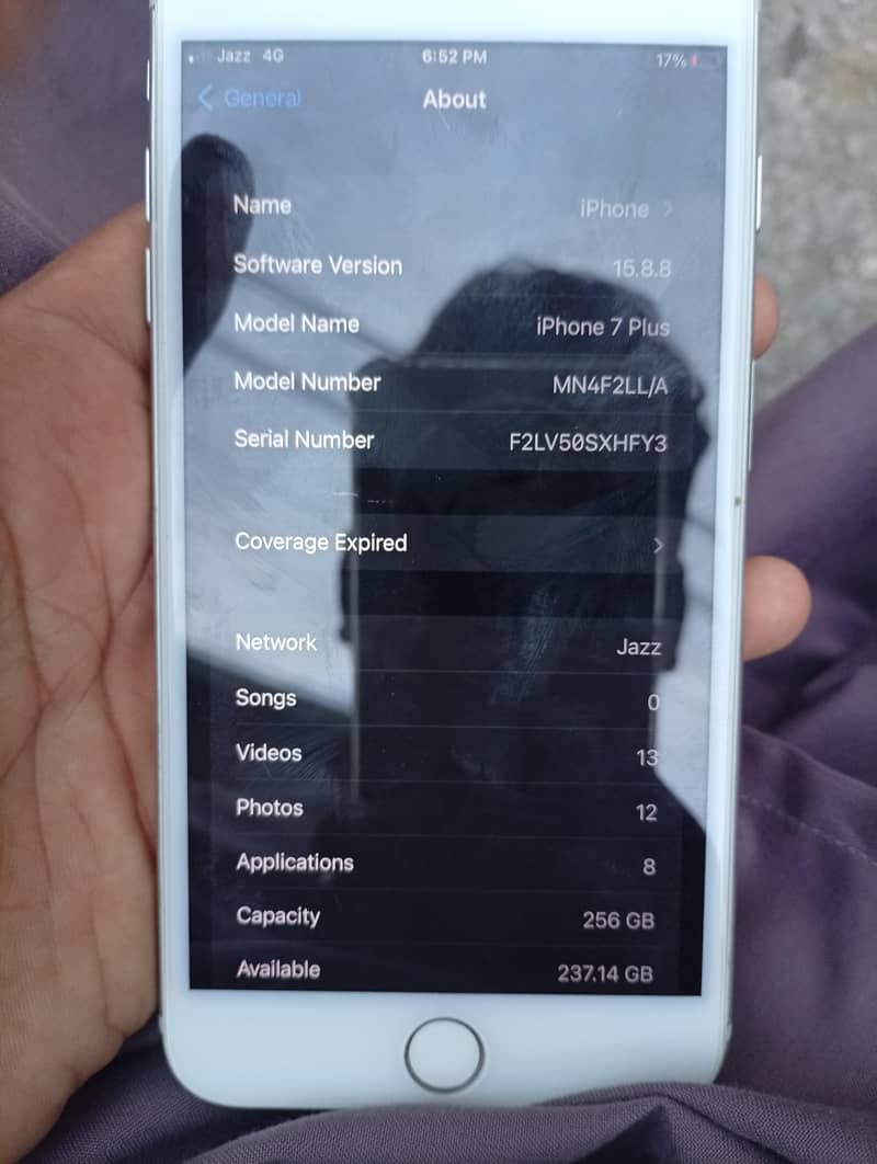Apple iPhone 7 Plus 0