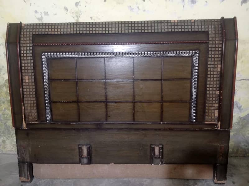 Double bed with side rack 3