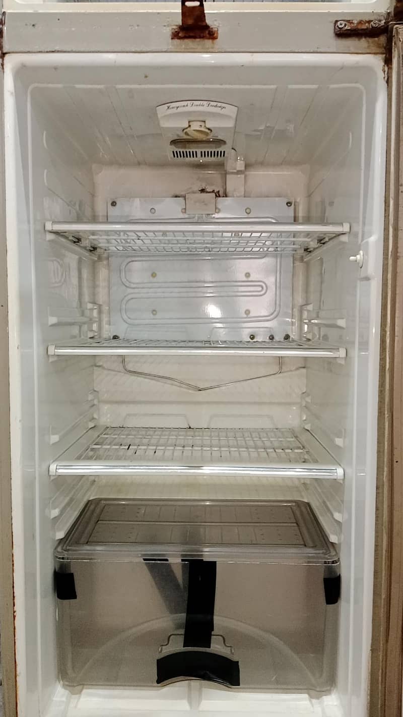 Dawlance Fridge 4