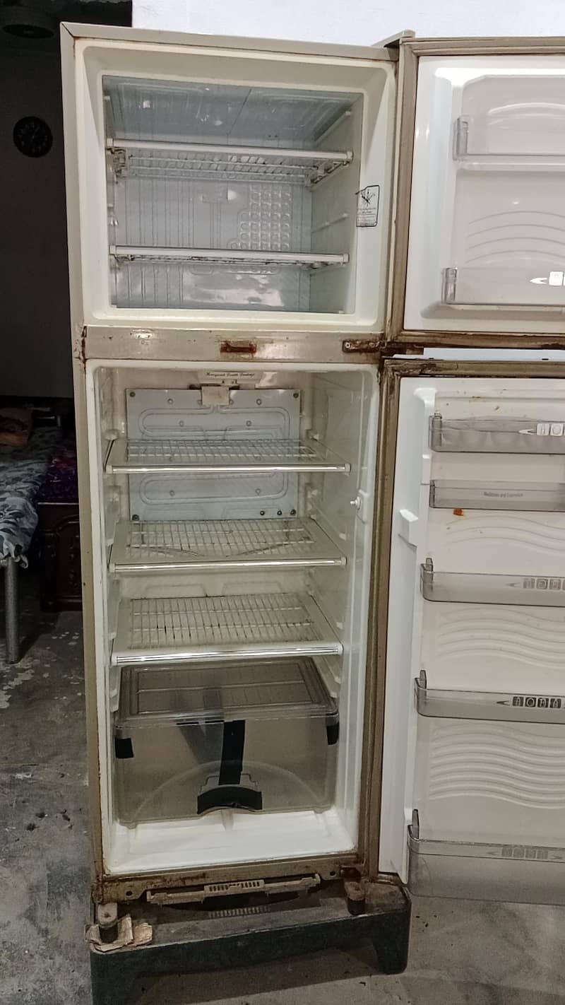 Dawlance Fridge 7