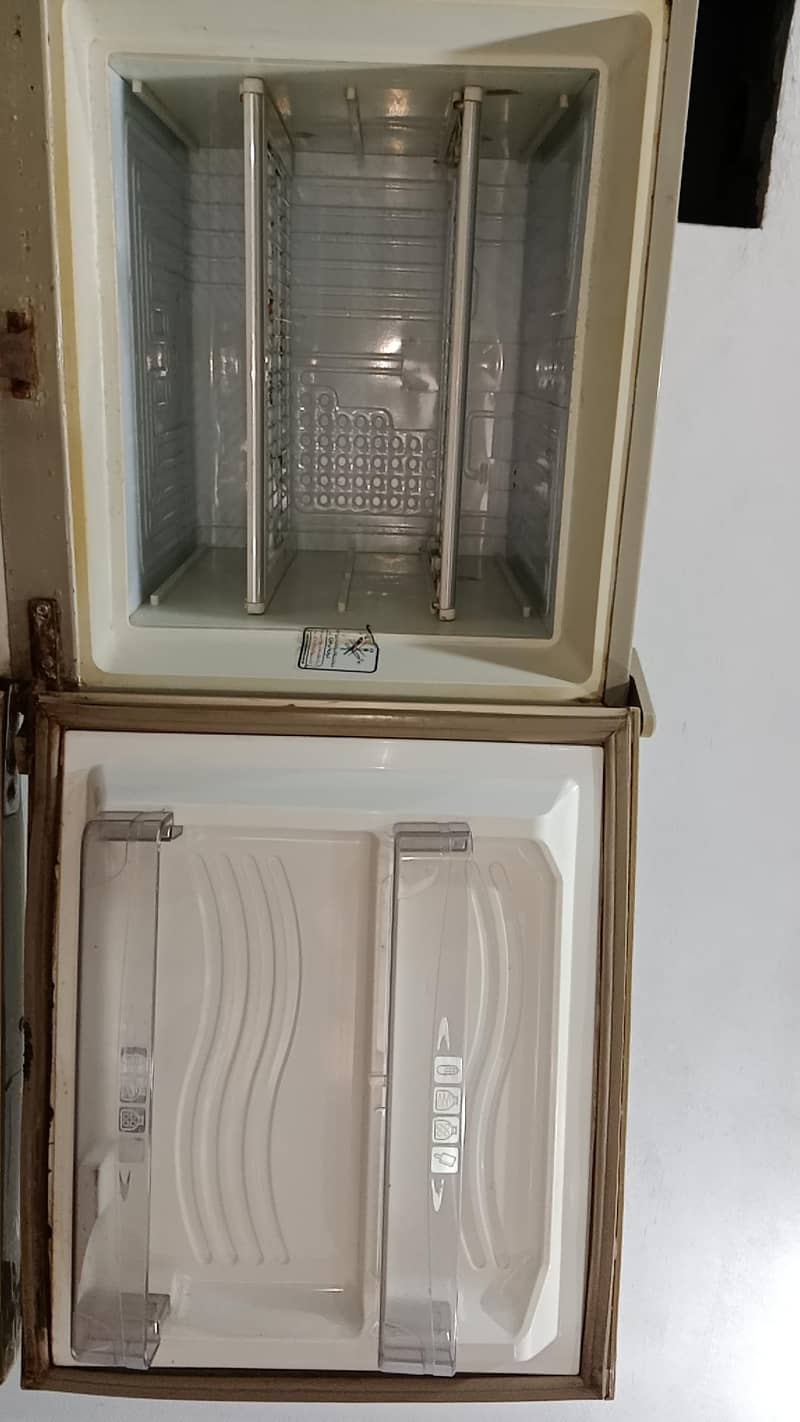 Dawlance Fridge 8