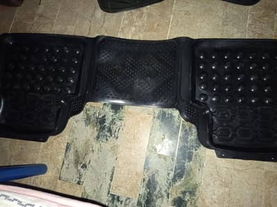 Suzuki alto vxr 2019/26 model Fitting Rubber Floor Mats