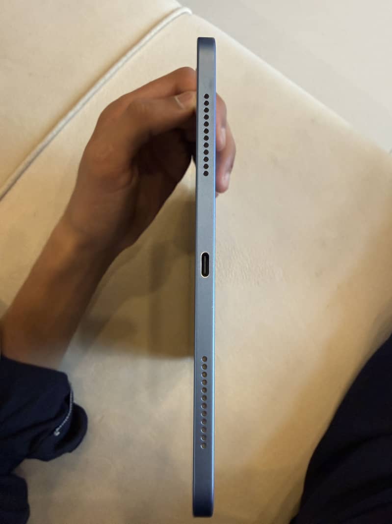 Ipad (10th generation) 4