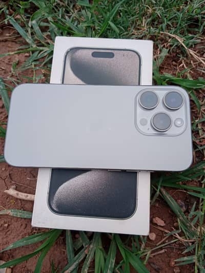 Apple iPhone 15 Pro