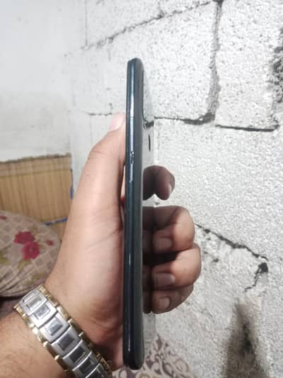 Infinix Hot 11 Play