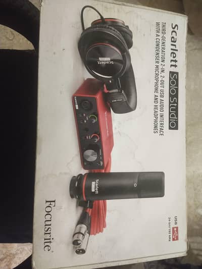 Focusrite  Scarlett Solo studio