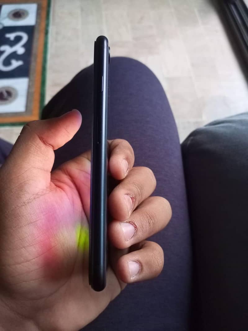 Apple iPhone SE 4