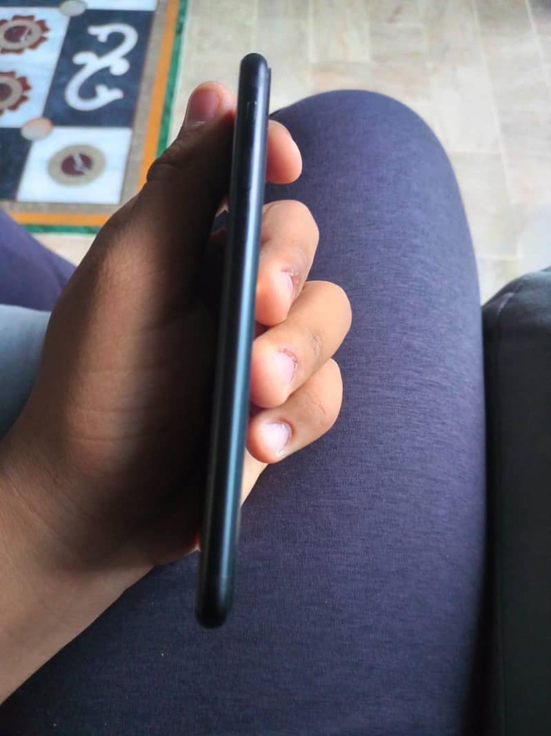 Apple iPhone SE 5