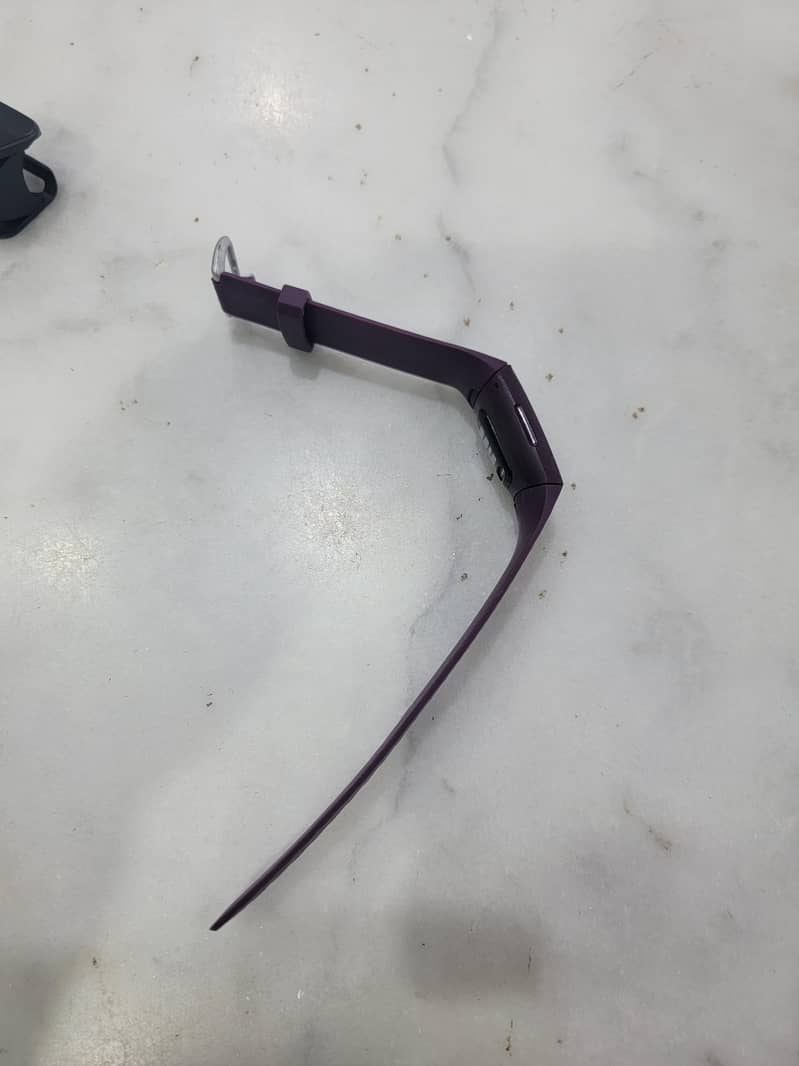 FITBIT CHARGE 4 5