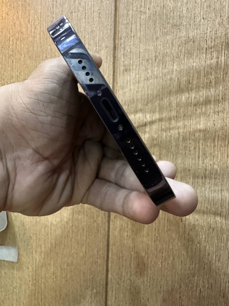 iPhone 14 Pro Max 6