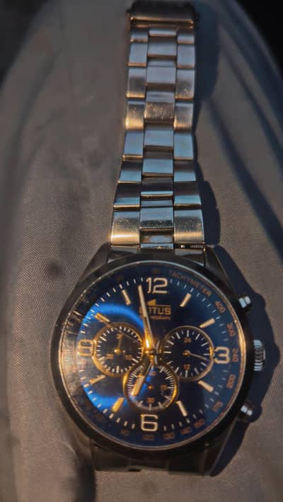 lotus wrist watch