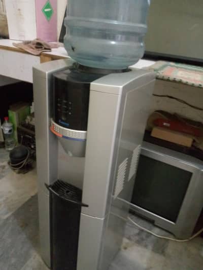 all new condition used dispenser with Great cooling