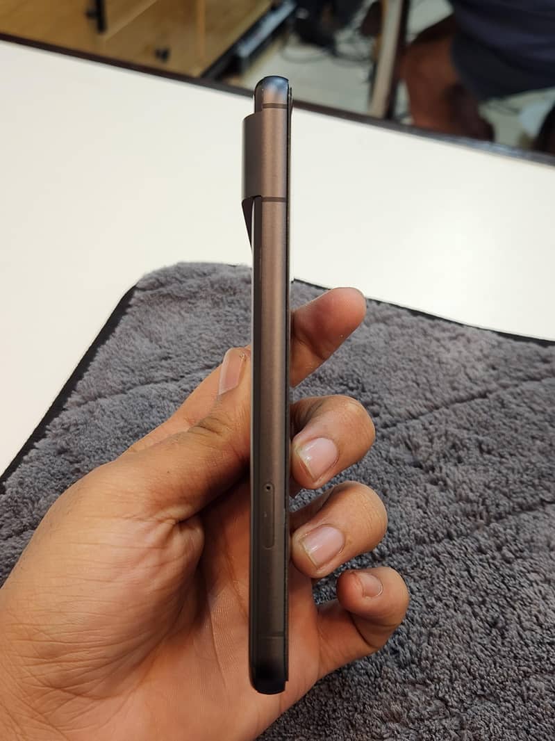 Google Pixel 8 2