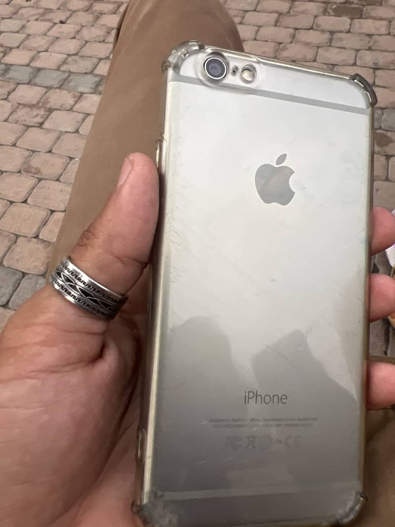 iPhone 6 0