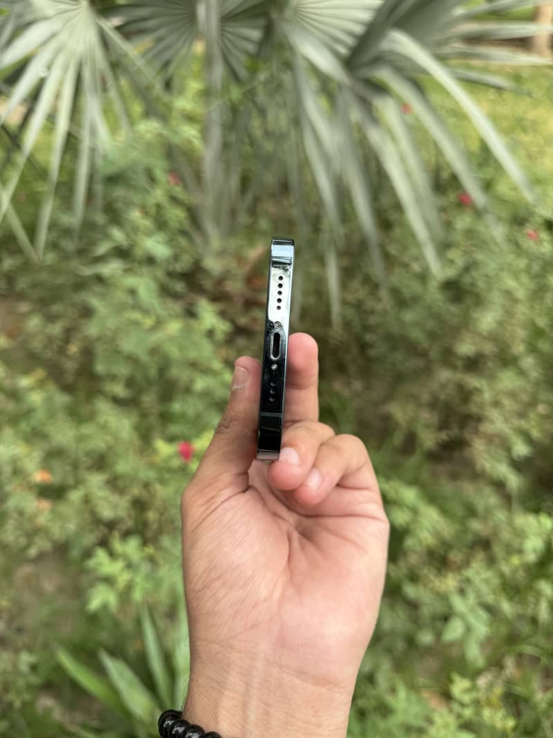 IPhone 12 Pro 1
