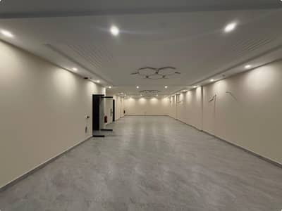 8 Marla Commercial Building 3rd Floor For Rent | DHA Phase 8 Broadway, Lahore