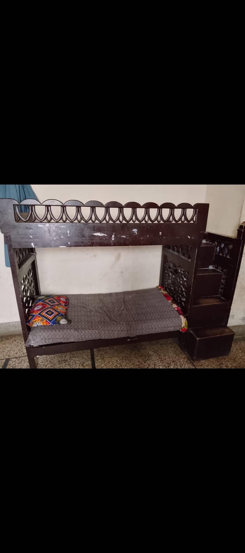 bunker bed 0