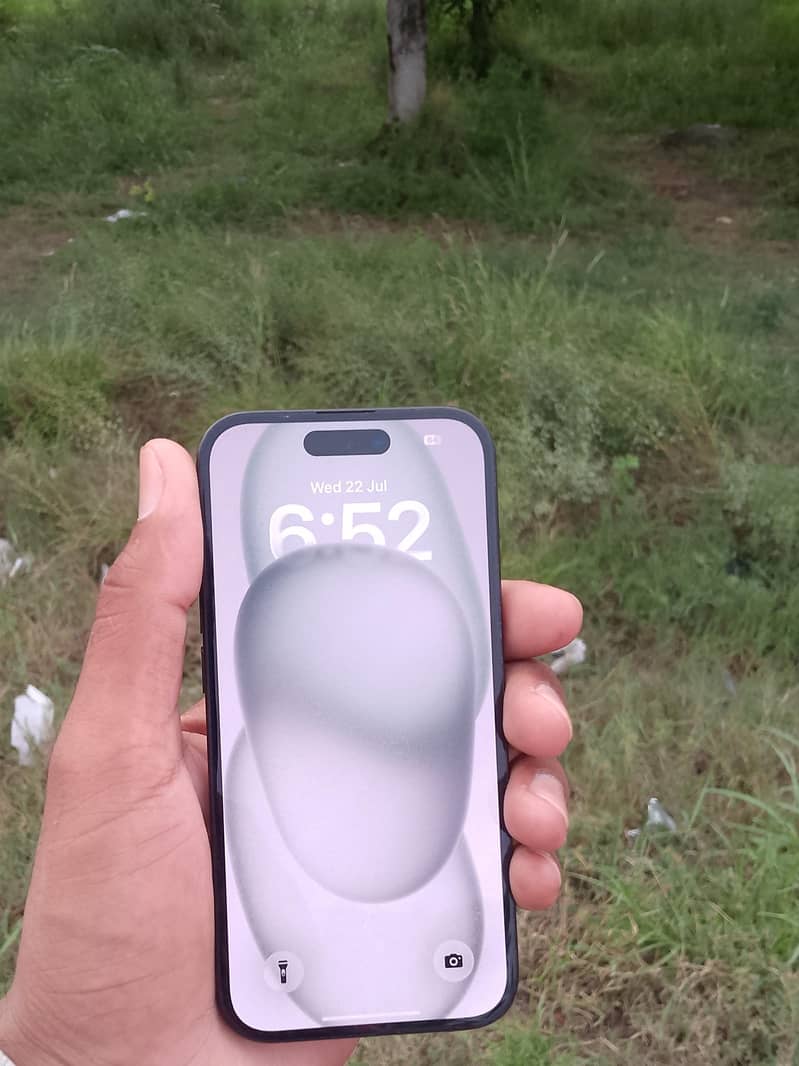 Apple iPhone 15 0