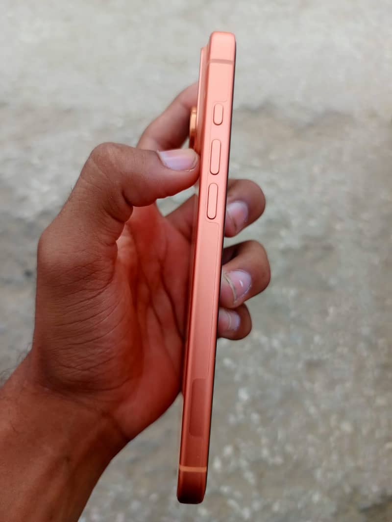 Apple iPhone 17 Pro Max 1