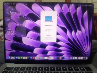 Apple MacBook Pro 14" M2 Pro 2023 | 16GB/512GB | 94% Battery 10/10