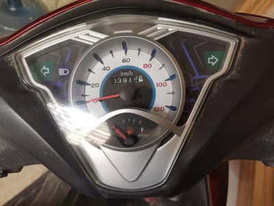 urgent sale united 100cc scooty