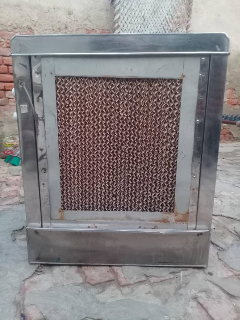 ائیر کولر فروخت کے لیے دستیاب ہے 4