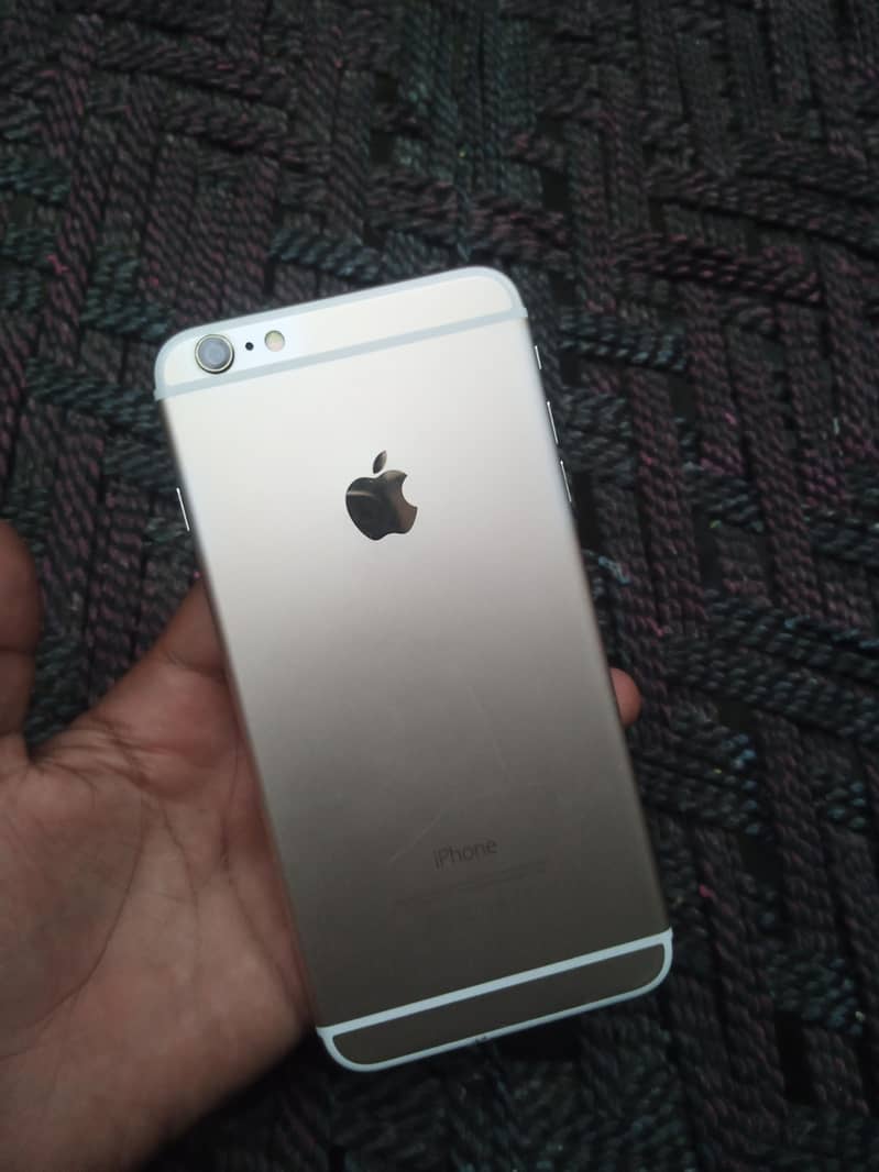 Apple iPhone 6 Plus 2