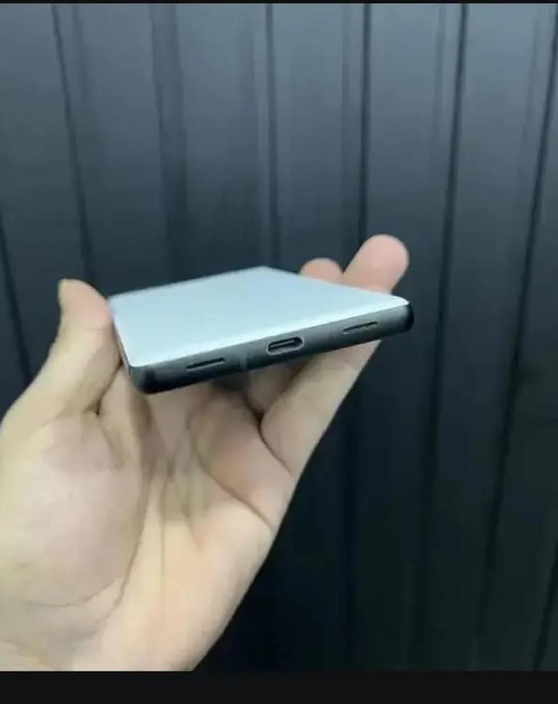 Google Pixel 6a 1
