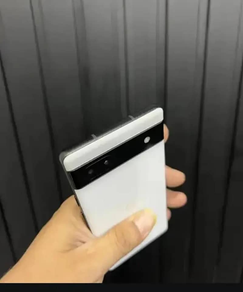 Google Pixel 6a 3