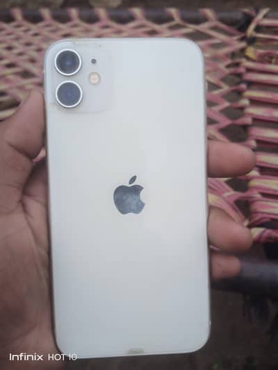 Apple iPhone 11