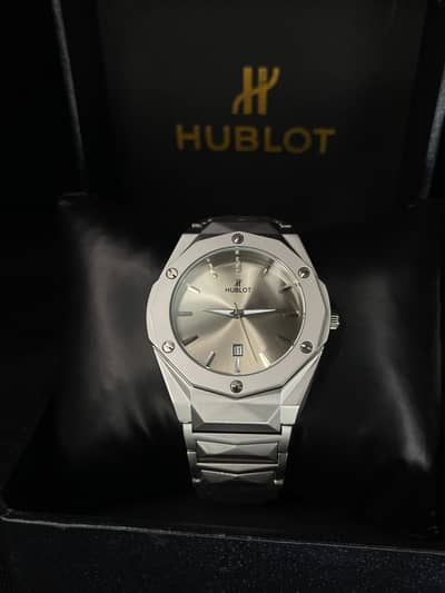 Stainless steel watch ⌚