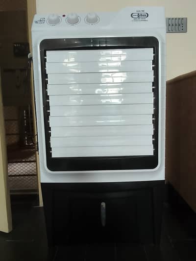 Room air cooler