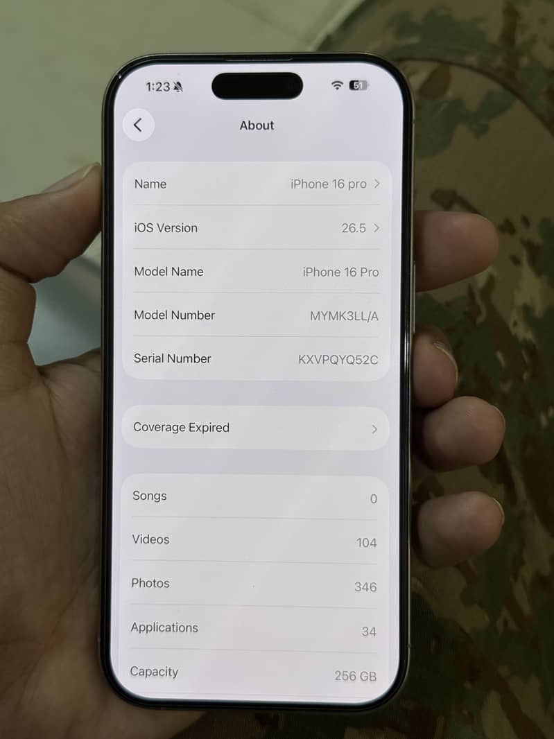 Apple iPhone 16 Pro 8