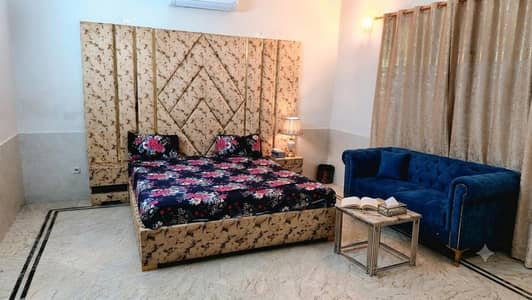 Couple guest house