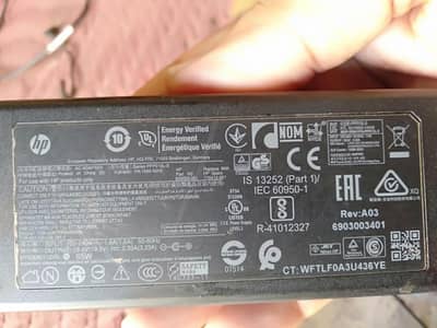 Hp laptop charger original condition 10/10