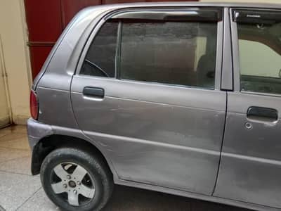 Daihatsu Cuore 2003