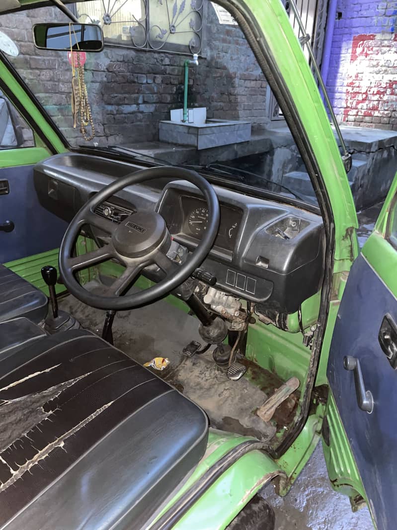 Suzuki Bolan 2