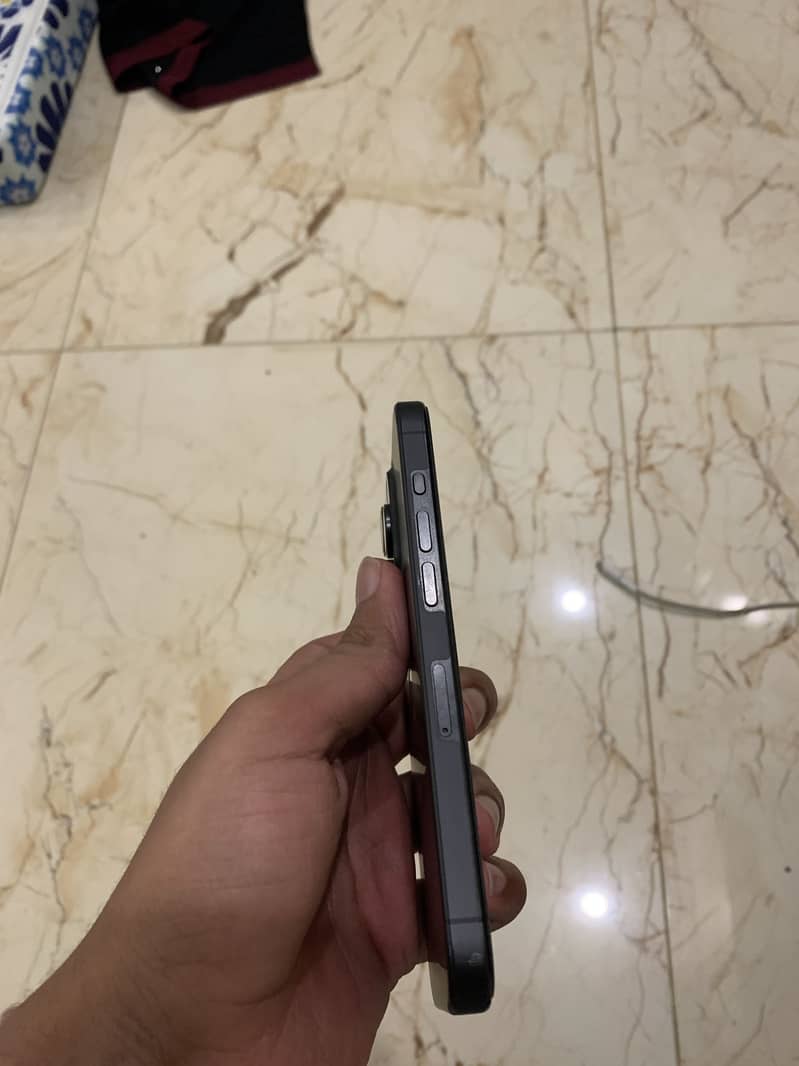15 pro 3