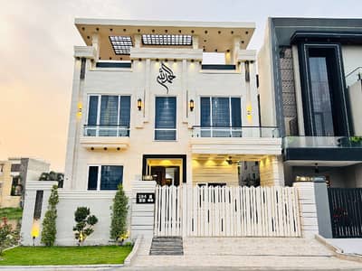 Facing Park 10 Marla Modern House available For sale Phase 1 Citi Housing Gujranwala