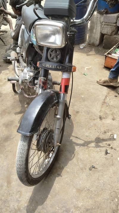 2021 model Karachi nmbr