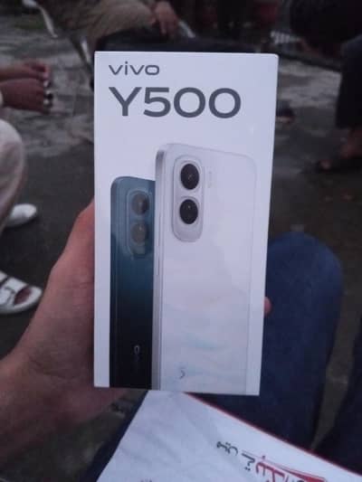 vivo y500