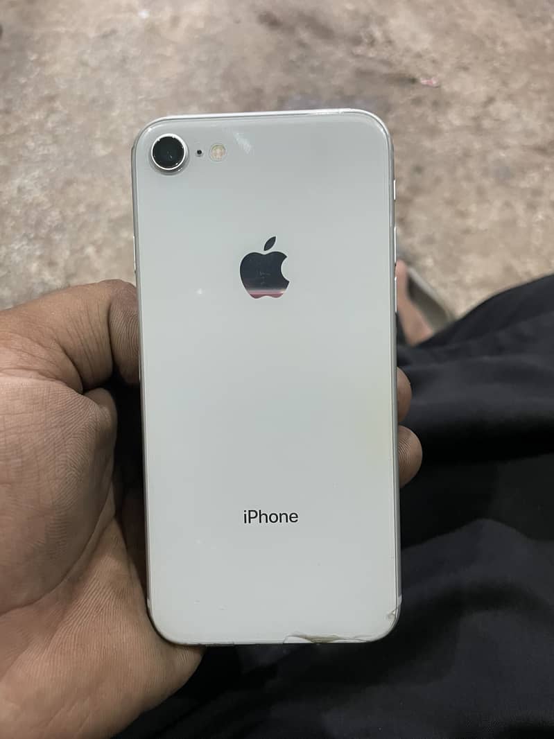 Apple iPhone 8 5
